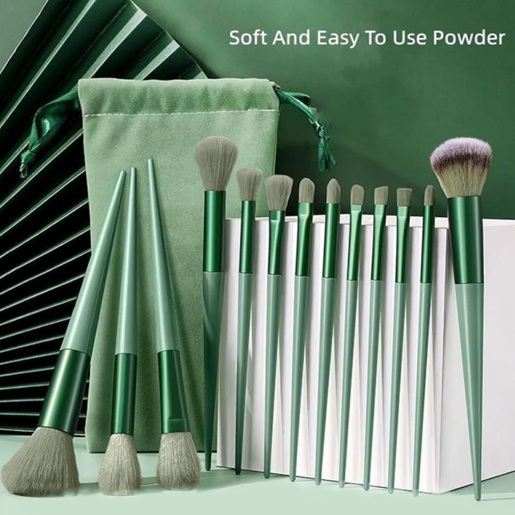 13PCS Four Seasons Green Makeup Brush Green Makeup Quick Drying Makeup Brush Set Super Soft Powder Blusher Powder Brush